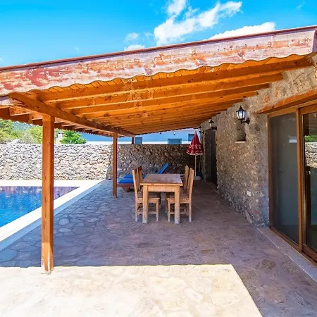 2+1 Ic Ve Dis Jakuzili Kinali (Aegean)